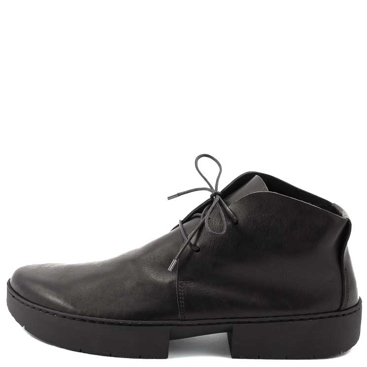 Men shoes with leather lining