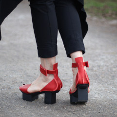 Trippen Luxury f Happy Damen Sandale rot-schwarz