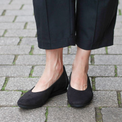Arche Ninoka Womens Slip-on Shoes black
