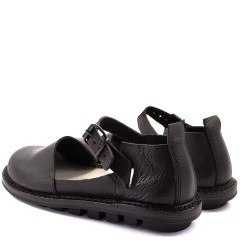 Trippen Union f Closed Womens Slip-on Shoes black