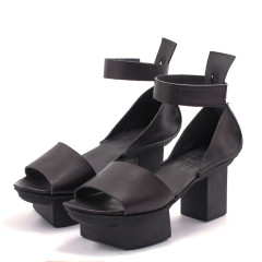 Buy Trippen, Luxury f Womenïs Heeled Sandal, black » at MBaetz online