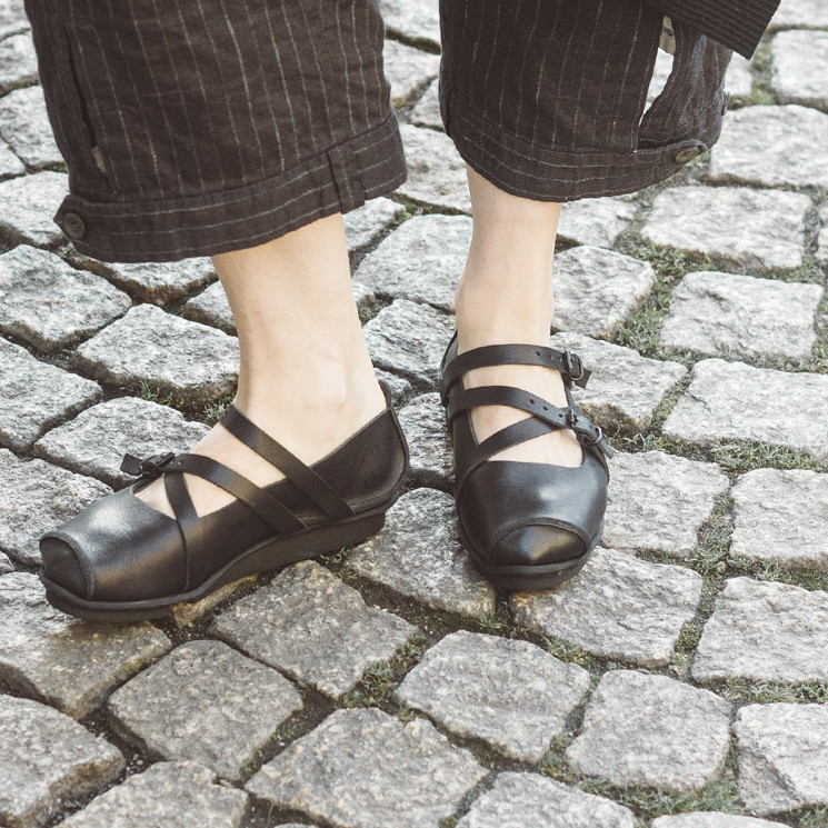 Trippen, Travel f Penna Women's Slip-on Shoes, black