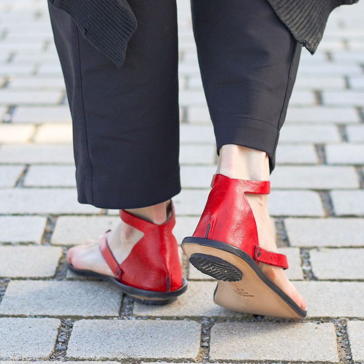 CYDWOQ Tomcat Womens Sandals black-red