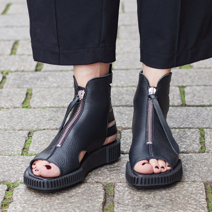 Arche, Ixoaly Women's Sandals, black
