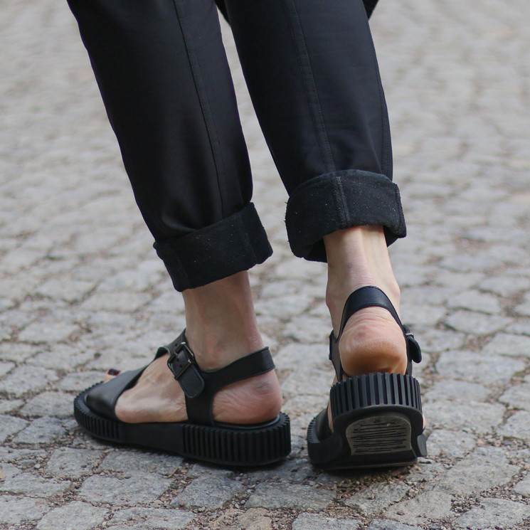 Buy Arche, Ixolla Women's Sandals, black » at MBaetz online