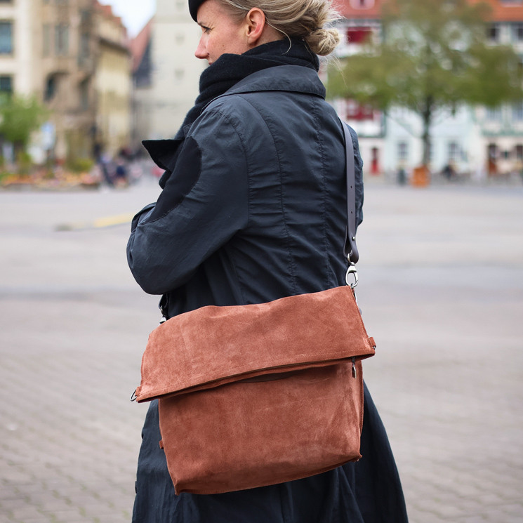 Ellen Truijen, 4 Big Ways Women's Shoulder Bag, auburn