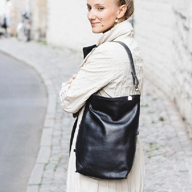Ellen Truijen, 4 Ways Women's Shoulder Bag, black