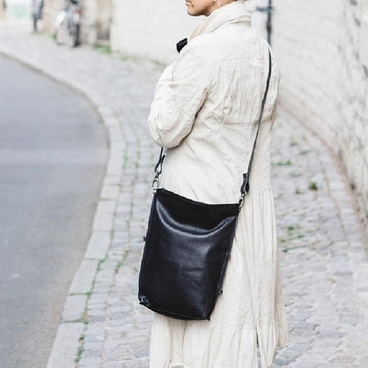 Ellen Truijen 4 Ways Womens Shoulder Bag black