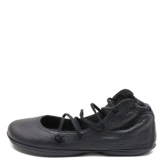 Camper, K400194 Right Nina Women´s Slip-on Shoes, black